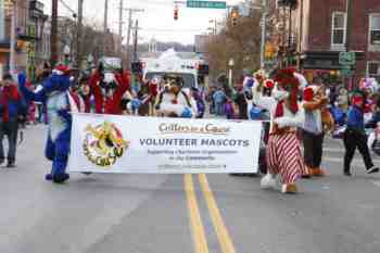 Mayors Christmas Parade 2010\nPhotography by: Buckleman Photography\nall images ©2010 Buckleman Photography\nThe images displayed here are of low resolution;\nReprints available, please contact us: \ngerard@bucklemanphotography.com\n410.608.7990\nbucklemanphotography.com\n_MG_0046.CR2