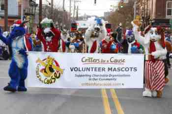 Mayors Christmas Parade 2010\nPhotography by: Buckleman Photography\nall images ©2010 Buckleman Photography\nThe images displayed here are of low resolution;\nReprints available, please contact us: \ngerard@bucklemanphotography.com\n410.608.7990\nbucklemanphotography.com\n_MG_0048.CR2