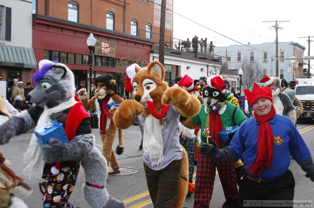 Mayors Christmas Parade 2010\nPhotography by: Buckleman Photography\nall images ©2010 Buckleman Photography\nThe images displayed here are of low resolution;\nReprints available, please contact us: \ngerard@bucklemanphotography.com\n410.608.7990\nbucklemanphotography.com\n_MG_0049.CR2