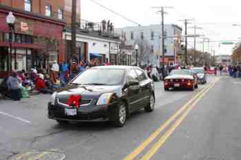 Mayors Christmas Parade 2010\nPhotography by: Buckleman Photography\nall images ©2010 Buckleman Photography\nThe images displayed here are of low resolution;\nReprints available, please contact us: \ngerard@bucklemanphotography.com\n410.608.7990\nbucklemanphotography.com\n_MG_0064.CR2