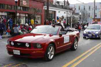 Mayors Christmas Parade 2010\nPhotography by: Buckleman Photography\nall images ©2010 Buckleman Photography\nThe images displayed here are of low resolution;\nReprints available, please contact us: \ngerard@bucklemanphotography.com\n410.608.7990\nbucklemanphotography.com\n_MG_0065.CR2