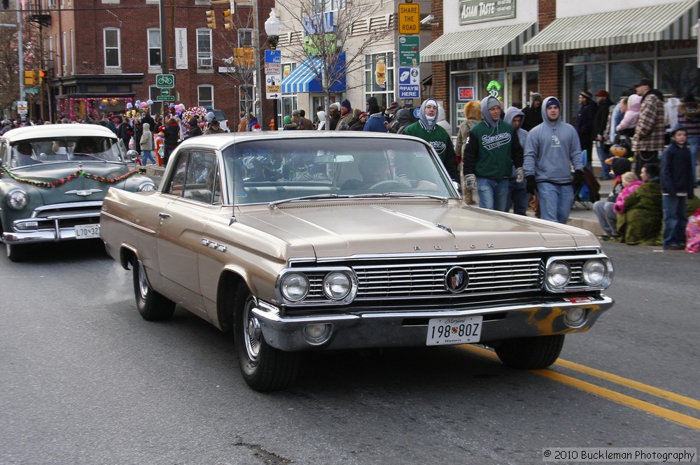 45th Annual Mayors Christmas Parade 2010\nPhotography by: Buckleman Photography\nall images ©2010 Buckleman Photography\nThe images displayed here are of low resolution;\nReprints available, please contact us: \ngerard@bucklemanphotography.com\n410.608.7990\nbucklemanphotography.com\n_MG_0092.CR2