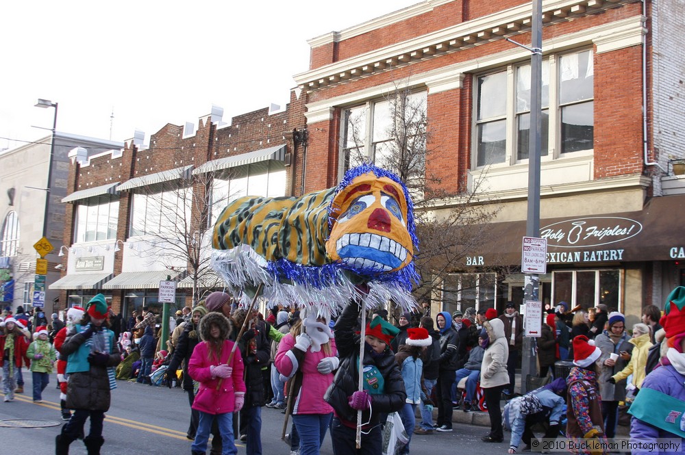 45th Annual Mayors Christmas Parade 2010\nPhotography by: Buckleman Photography\nall images ©2010 Buckleman Photography\nThe images displayed here are of low resolution;\nReprints available, please contact us: \ngerard@bucklemanphotography.com\n410.608.7990\nbucklemanphotography.com\n_MG_0130.CR2