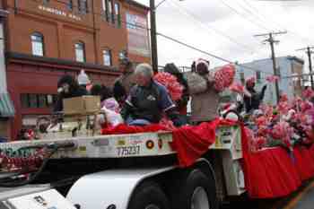 45th Annual Mayors Christmas Parade 2010\nPhotography by: Buckleman Photography\nall images ©2010 Buckleman Photography\nThe images displayed here are of low resolution;\nReprints available, please contact us: \ngerard@bucklemanphotography.com\n410.608.7990\nbucklemanphotography.com\n_MG_0208.CR2