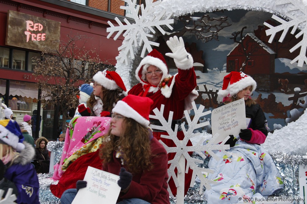 45th Annual Mayors Christmas Parade 2010\nPhotography by: Buckleman Photography\nall images ©2010 Buckleman Photography\nThe images displayed here are of low resolution;\nReprints available, please contact us: \ngerard@bucklemanphotography.com\n410.608.7990\nbucklemanphotography.com\n_MG_0242.CR2