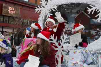 45th Annual Mayors Christmas Parade 2010\nPhotography by: Buckleman Photography\nall images ©2010 Buckleman Photography\nThe images displayed here are of low resolution;\nReprints available, please contact us: \ngerard@bucklemanphotography.com\n410.608.7990\nbucklemanphotography.com\n_MG_0242.CR2