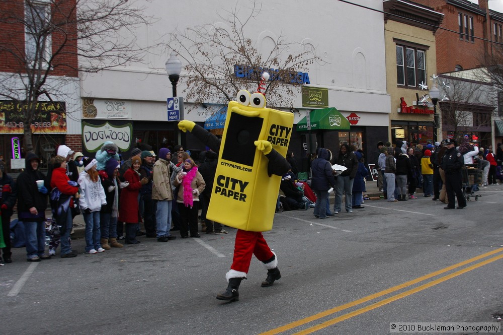 45th Annual Mayors Christmas Parade 2010\nPhotography by: Buckleman Photography\nall images ©2010 Buckleman Photography\nThe images displayed here are of low resolution;\nReprints available, please contact us: \ngerard@bucklemanphotography.com\n410.608.7990\nbucklemanphotography.com\n_MG_0263.CR2