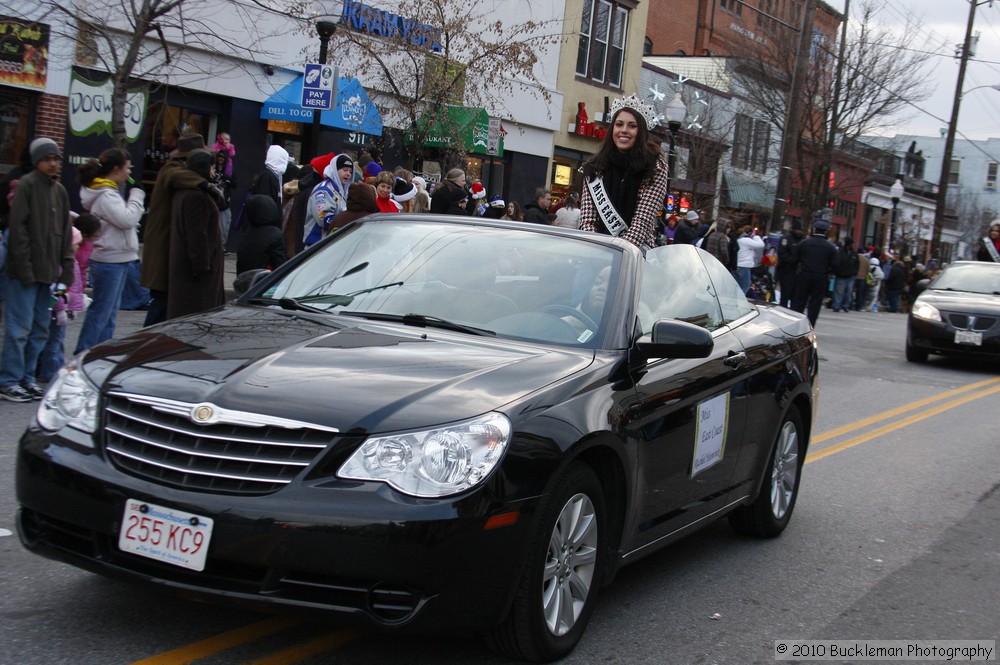 45th Annual Mayors Christmas Parade 2010\nPhotography by: Buckleman Photography\nall images ©2010 Buckleman Photography\nThe images displayed here are of low resolution;\nReprints available, please contact us: \ngerard@bucklemanphotography.com\n410.608.7990\nbucklemanphotography.com\n_MG_0336.CR2