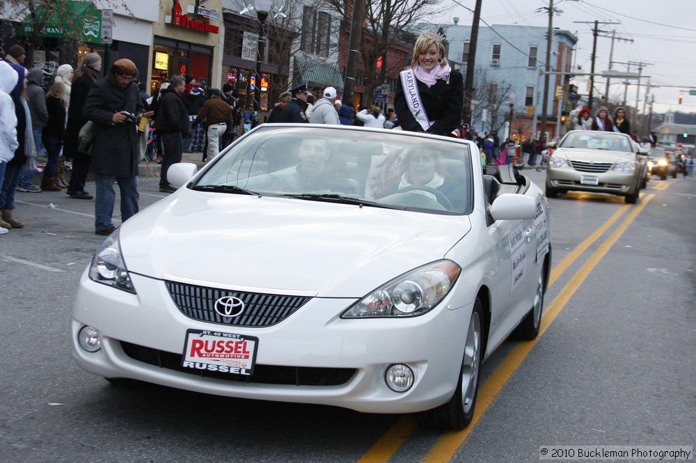 45th Annual Mayors Christmas Parade 2010\nPhotography by: Buckleman Photography\nall images ©2010 Buckleman Photography\nThe images displayed here are of low resolution;\nReprints available, please contact us: \ngerard@bucklemanphotography.com\n410.608.7990\nbucklemanphotography.com\n_MG_0361.CR2