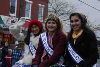 45th Annual Mayors Christmas Parade 2010\nPhotography by: Buckleman Photography\nall images ©2010 Buckleman Photography\nThe images displayed here are of low resolution;\nReprints available, please contact us: \ngerard@bucklemanphotography.com\n410.608.7990\nbucklemanphotography.com\n_MG_0366.CR2