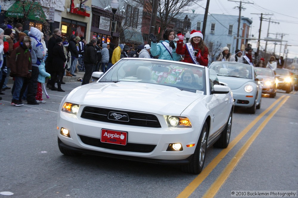 45th Annual Mayors Christmas Parade 2010\nPhotography by: Buckleman Photography\nall images ©2010 Buckleman Photography\nThe images displayed here are of low resolution;\nReprints available, please contact us: \ngerard@bucklemanphotography.com\n410.608.7990\nbucklemanphotography.com\n_MG_0369.CR2