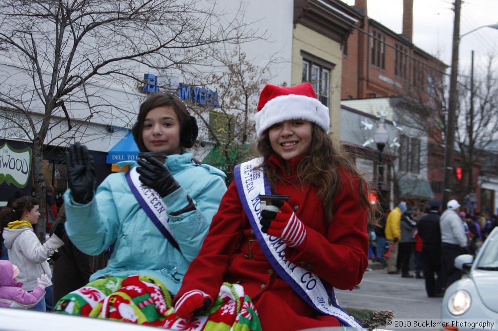 45th Annual Mayors Christmas Parade 2010\nPhotography by: Buckleman Photography\nall images ©2010 Buckleman Photography\nThe images displayed here are of low resolution;\nReprints available, please contact us: \ngerard@bucklemanphotography.com\n410.608.7990\nbucklemanphotography.com\n_MG_0371.CR2