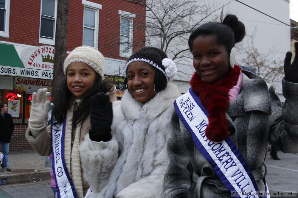 45th Annual Mayors Christmas Parade 2010\nPhotography by: Buckleman Photography\nall images ©2010 Buckleman Photography\nThe images displayed here are of low resolution;\nReprints available, please contact us: \ngerard@bucklemanphotography.com\n410.608.7990\nbucklemanphotography.com\n_MG_0374.CR2