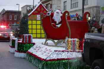 45th Annual Mayors Christmas Parade 2010\nPhotography by: Buckleman Photography\nall images ©2010 Buckleman Photography\nThe images displayed here are of low resolution;\nReprints available, please contact us: \ngerard@bucklemanphotography.com\n410.608.7990\nbucklemanphotography.com\n_MG_0440.CR2