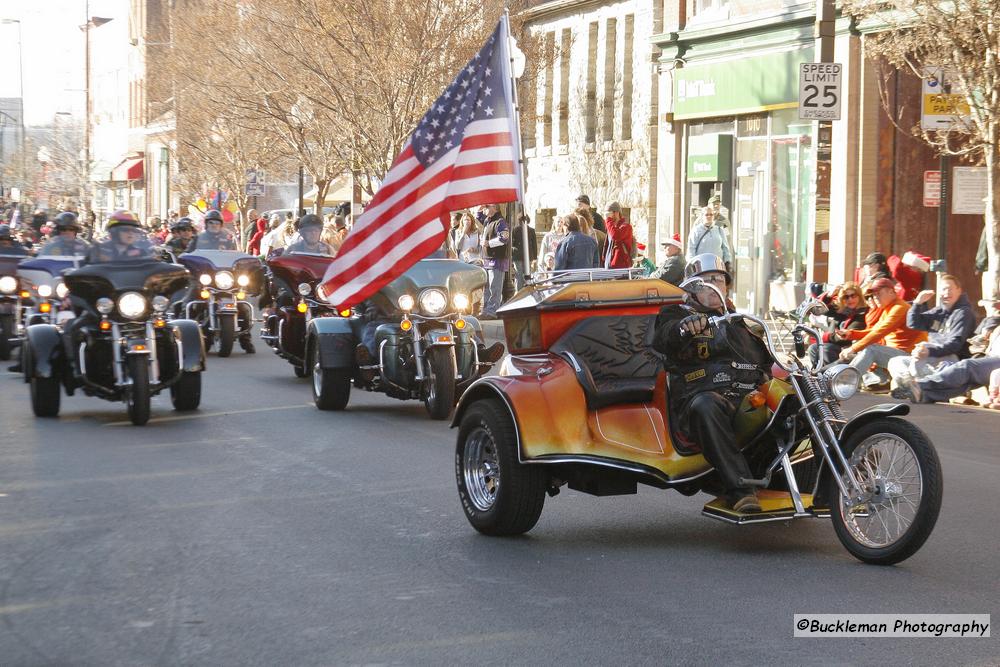 Mayors Christmas Parade -  Division 1, 2011\nPhotography by: Buckleman Photography\nall images ©2011 Buckleman Photography\nThe images displayed here are of low resolution;\nReprints available,  please contact us: \ngerard@bucklemanphotography.com\n410.608.7990\nbucklemanphotography.com\n1931.jpg