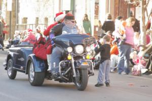 Mayors Christmas Parade -  Division 1, 2011\nPhotography by: Buckleman Photography\nall images ©2011 Buckleman Photography\nThe images displayed here are of low resolution;\nReprints available,  please contact us: \ngerard@bucklemanphotography.com\n410.608.7990\nbucklemanphotography.com\n1940.jpg