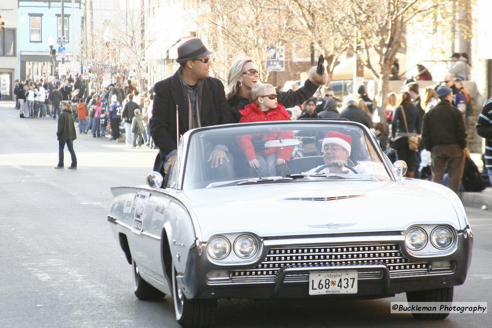 Mayors Christmas Parade -  Division 1, 2011\nPhotography by: Buckleman Photography\nall images ©2011 Buckleman Photography\nThe images displayed here are of low resolution;\nReprints available,  please contact us: \ngerard@bucklemanphotography.com\n410.608.7990\nbucklemanphotography.com\n1995.jpg