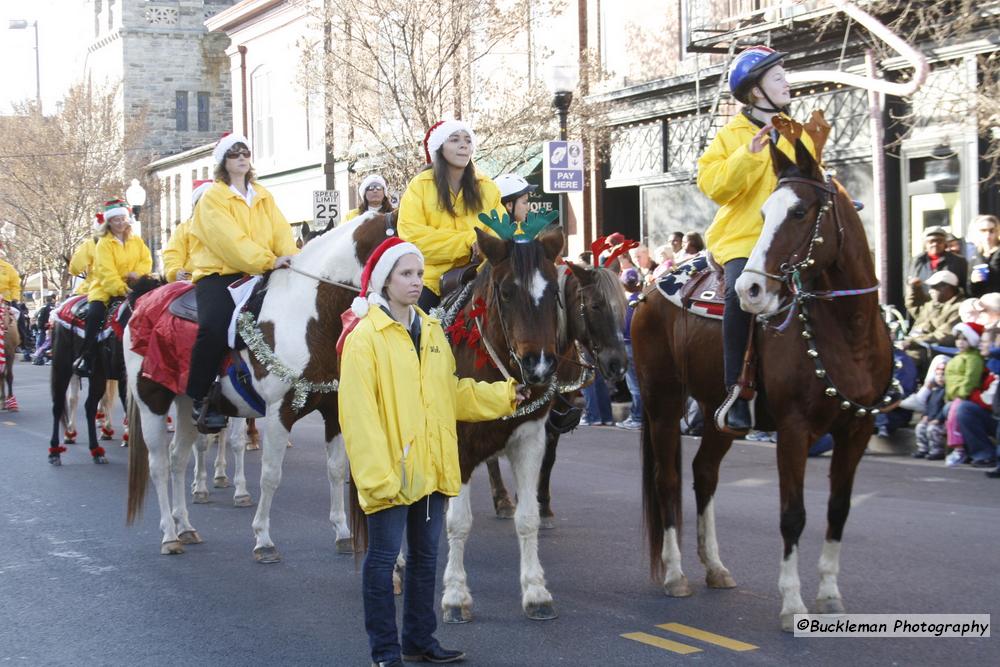 Mayors Christmas Parade -  Division 1, 2011\nPhotography by: Buckleman Photography\nall images ©2011 Buckleman Photography\nThe images displayed here are of low resolution;\nReprints available,  please contact us: \ngerard@bucklemanphotography.com\n410.608.7990\nbucklemanphotography.com\n2043.jpg