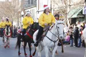 Mayors Christmas Parade -  Division 1, 2011\nPhotography by: Buckleman Photography\nall images ©2011 Buckleman Photography\nThe images displayed here are of low resolution;\nReprints available,  please contact us: \ngerard@bucklemanphotography.com\n410.608.7990\nbucklemanphotography.com\n2046.jpg