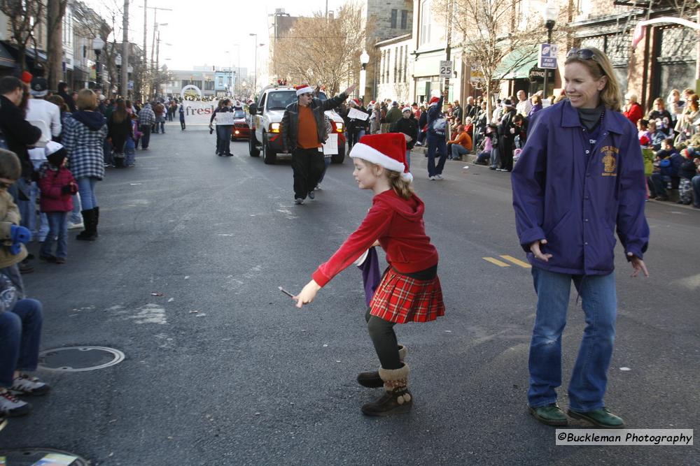 Mayors Christmas Parade -  Division 1, 2011\nPhotography by: Buckleman Photography\nall images ©2011 Buckleman Photography\nThe images displayed here are of low resolution;\nReprints available,  please contact us: \ngerard@bucklemanphotography.com\n410.608.7990\nbucklemanphotography.com\n2055.jpg