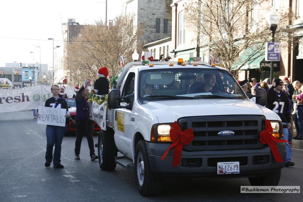 Mayors Christmas Parade -  Division 1, 2011\nPhotography by: Buckleman Photography\nall images ©2011 Buckleman Photography\nThe images displayed here are of low resolution;\nReprints available,  please contact us: \ngerard@bucklemanphotography.com\n410.608.7990\nbucklemanphotography.com\n2057.jpg