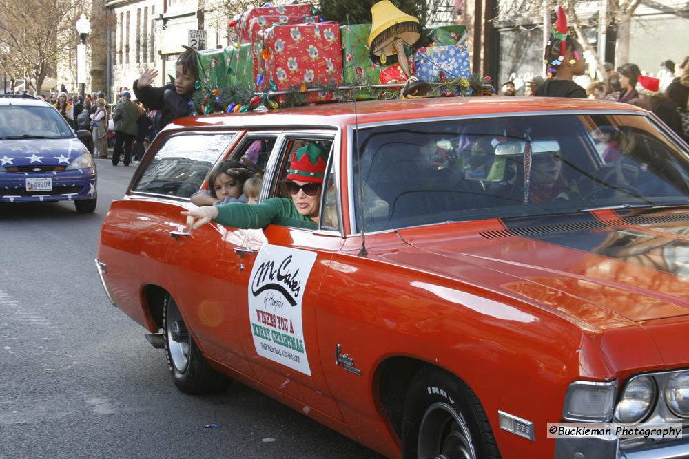 Mayors Christmas Parade -  Division 1, 2011\nPhotography by: Buckleman Photography\nall images ©2011 Buckleman Photography\nThe images displayed here are of low resolution;\nReprints available,  please contact us: \ngerard@bucklemanphotography.com\n410.608.7990\nbucklemanphotography.com\n2103.jpg