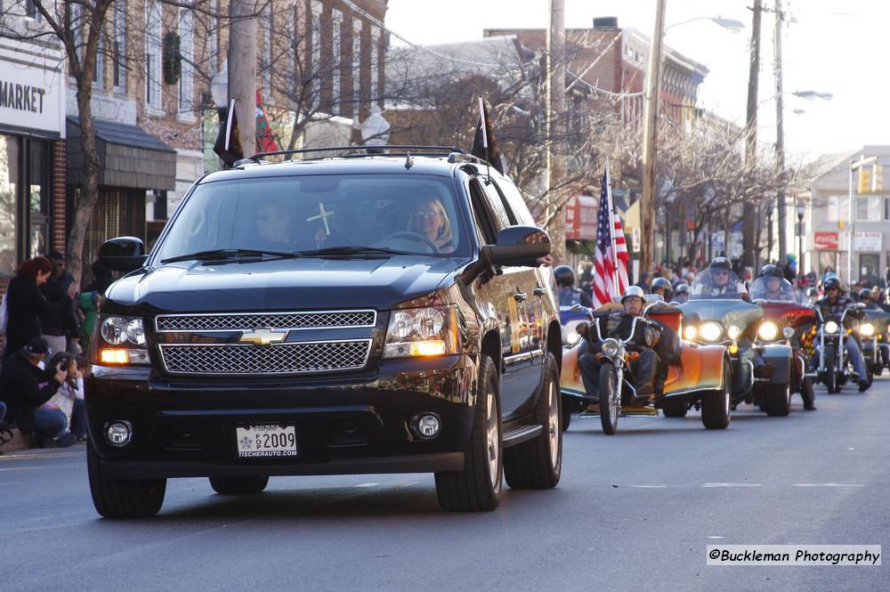 Mayors Christmas Parade -  Division 1, 2011\nPhotography by: Buckleman Photography\nall images ©2011 Buckleman Photography\nThe images displayed here are of low resolution;\nReprints available,  please contact us: \ngerard@bucklemanphotography.com\n410.608.7990\nbucklemanphotography.com\n3070.jpg