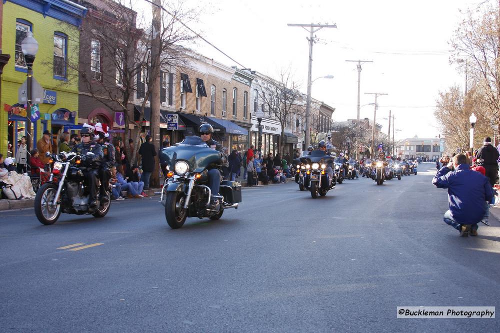 Mayors Christmas Parade -  Division 1, 2011\nPhotography by: Buckleman Photography\nall images ©2011 Buckleman Photography\nThe images displayed here are of low resolution;\nReprints available,  please contact us: \ngerard@bucklemanphotography.com\n410.608.7990\nbucklemanphotography.com\n3075.jpg