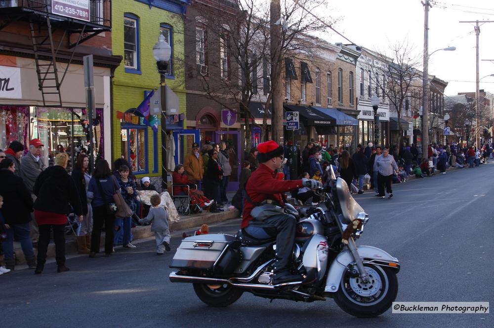 Mayors Christmas Parade -  Division 1, 2011\nPhotography by: Buckleman Photography\nall images ©2011 Buckleman Photography\nThe images displayed here are of low resolution;\nReprints available,  please contact us: \ngerard@bucklemanphotography.com\n410.608.7990\nbucklemanphotography.com\n3086.jpg