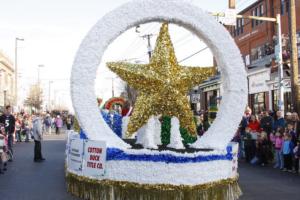 Mayors Christmas Parade -  Division 1, 2011\nPhotography by: Buckleman Photography\nall images ©2011 Buckleman Photography\nThe images displayed here are of low resolution;\nReprints available,  please contact us: \ngerard@bucklemanphotography.com\n410.608.7990\nbucklemanphotography.com\n3219.jpg