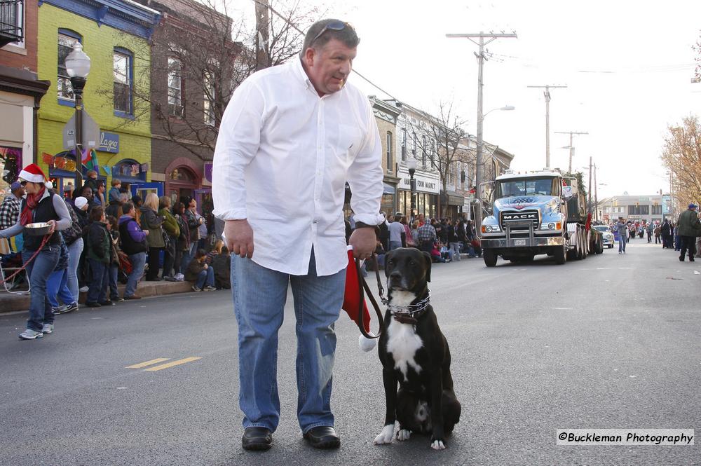 Mayors Christmas Parade -  Division 1, 2011\nPhotography by: Buckleman Photography\nall images ©2011 Buckleman Photography\nThe images displayed here are of low resolution;\nReprints available,  please contact us: \ngerard@bucklemanphotography.com\n410.608.7990\nbucklemanphotography.com\n3272.jpg