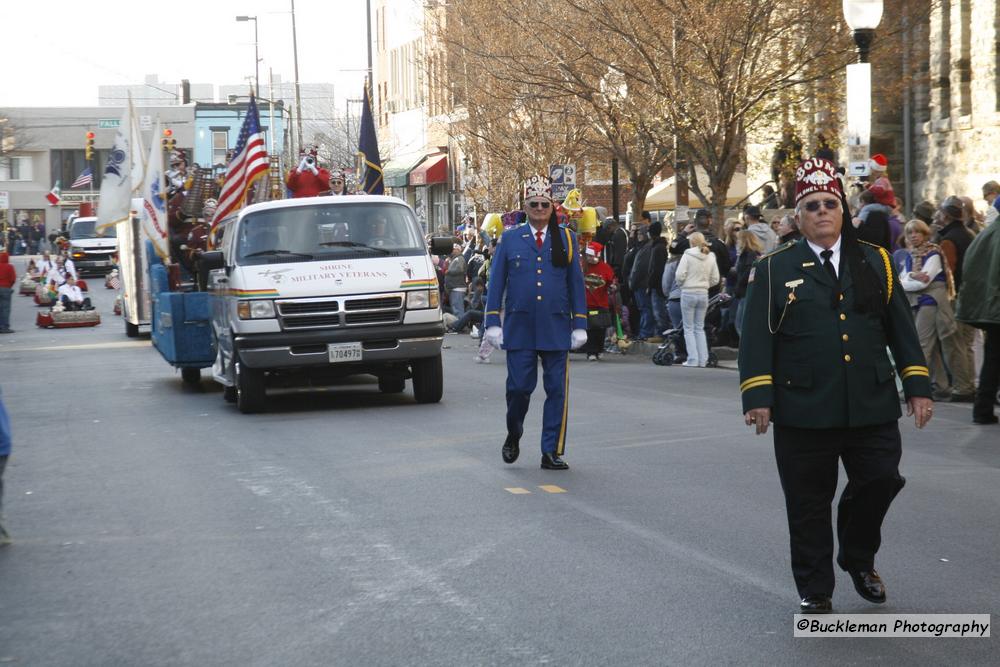 Mayors Christmas Parade Division 1a - 2011\nPhotography by: Buckleman Photography\nall images ©2011 Buckleman Photography\nThe images displayed here are of low resolution;\nReprints & Website usage available, please contact us: \ngerard@bucklemanphotography.com\n410.608.7990\nbucklemanphotography.com\n2181.jpg