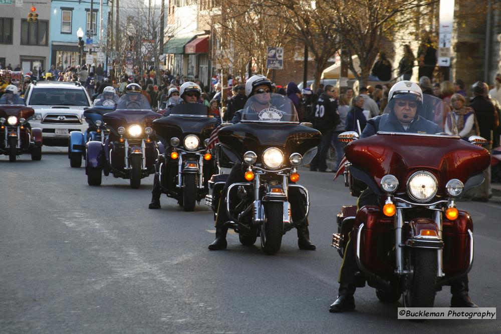 Mayors Christmas Parade Division 1a - 2011\nPhotography by: Buckleman Photography\nall images ©2011 Buckleman Photography\nThe images displayed here are of low resolution;\nReprints & Website usage available, please contact us: \ngerard@bucklemanphotography.com\n410.608.7990\nbucklemanphotography.com\n2209.jpg