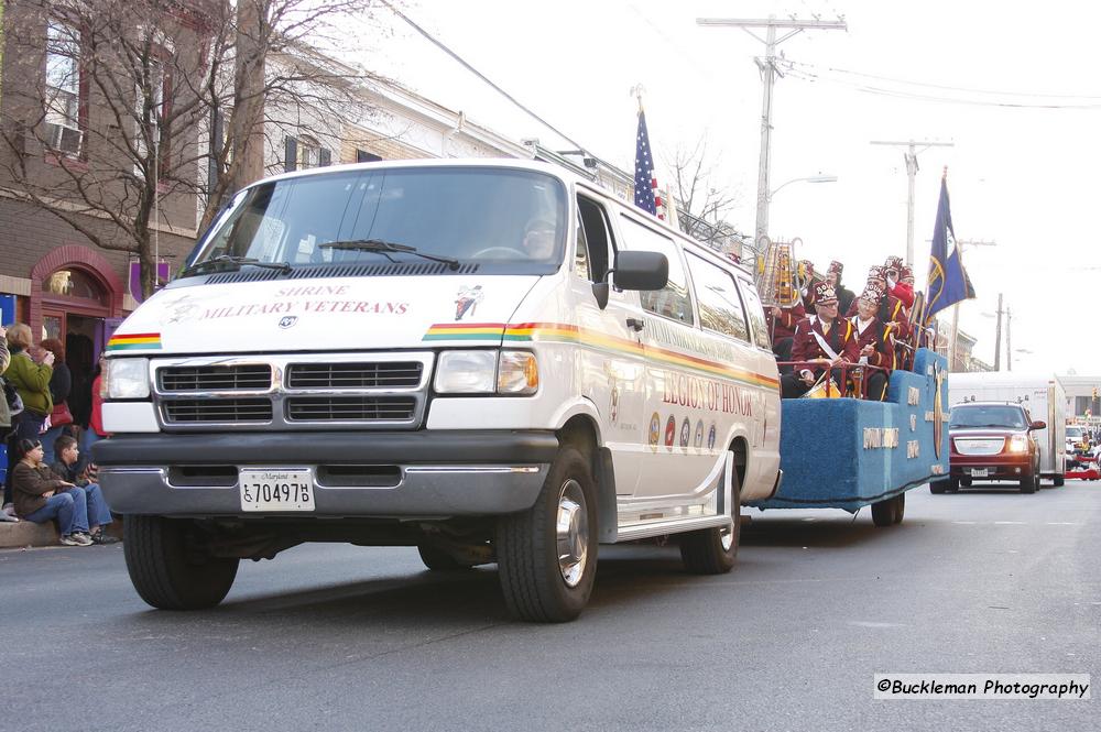 Mayors Christmas Parade Division 1a - 2011\nPhotography by: Buckleman Photography\nall images ©2011 Buckleman Photography\nThe images displayed here are of low resolution;\nReprints & Website usage available, please contact us: \ngerard@bucklemanphotography.com\n410.608.7990\nbucklemanphotography.com\n3317.jpg
