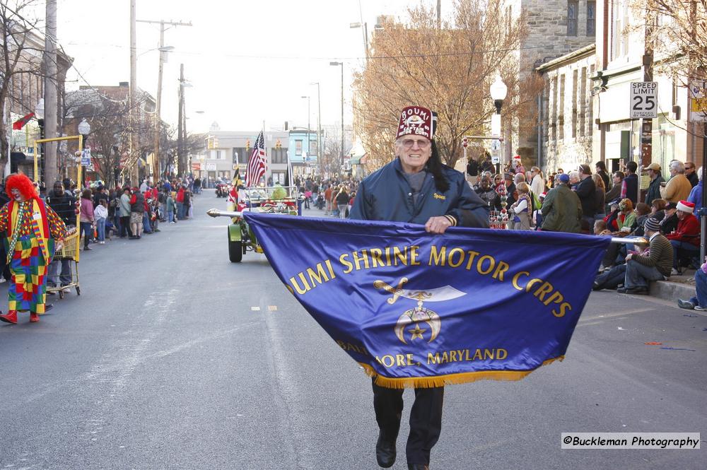 Mayors Christmas Parade Division 1a - 2011\nPhotography by: Buckleman Photography\nall images ©2011 Buckleman Photography\nThe images displayed here are of low resolution;\nReprints & Website usage available, please contact us: \ngerard@bucklemanphotography.com\n410.608.7990\nbucklemanphotography.com\n3327.jpg