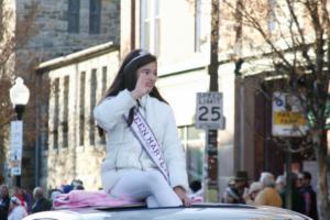 Mayors Christmas Parade Division 2 -  2011\nPhotography by: Buckleman Photography\nall images ©2011 Buckleman Photography\nThe images displayed here are of low resolution;\nReprints & Website usage available, please contact us: \ngerard@bucklemanphotography.com\n410.608.7990\nbucklemanphotography.com\n2258.jpg