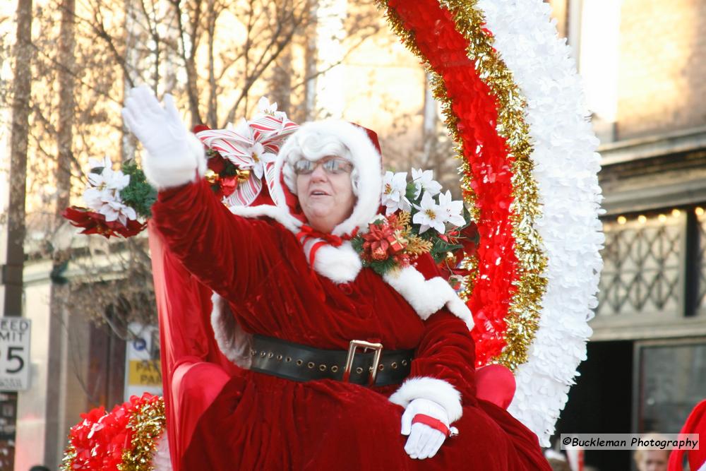 Mayors Christmas Parade Division 2 -  2011\nPhotography by: Buckleman Photography\nall images ©2011 Buckleman Photography\nThe images displayed here are of low resolution;\nReprints & Website usage available, please contact us: \ngerard@bucklemanphotography.com\n410.608.7990\nbucklemanphotography.com\n2386.jpg