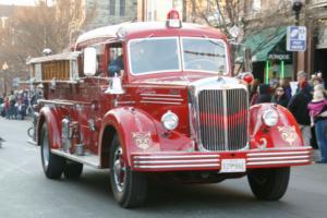Mayors Christmas Parade Division 2 -  2011\nPhotography by: Buckleman Photography\nall images ©2011 Buckleman Photography\nThe images displayed here are of low resolution;\nReprints & Website usage available, please contact us: \ngerard@bucklemanphotography.com\n410.608.7990\nbucklemanphotography.com\n2393.jpg