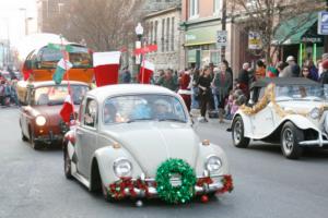 Mayors Christmas Parade Division 2 -  2011\nPhotography by: Buckleman Photography\nall images ©2011 Buckleman Photography\nThe images displayed here are of low resolution;\nReprints & Website usage available, please contact us: \ngerard@bucklemanphotography.com\n410.608.7990\nbucklemanphotography.com\n2412.jpg