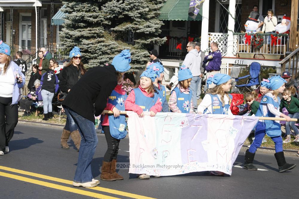 40th Annual Mayors Christmas Parade 2012\nPhotography by: Buckleman Photography\nall images ©2012 Buckleman Photography\nThe images displayed here are of low resolution;\nReprints available,  please contact us: \ngerard@bucklemanphotography.com\n410.608.7990\nbucklemanphotography.com\nFile Number - 2107.jpg