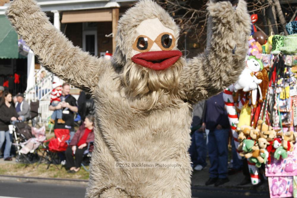 40th Annual Mayors Christmas Parade 2012\nPhotography by: Buckleman Photography\nall images ©2012 Buckleman Photography\nThe images displayed here are of low resolution;\nReprints available,  please contact us: \ngerard@bucklemanphotography.com\n410.608.7990\nbucklemanphotography.com\nFile Number - 2216.jpg