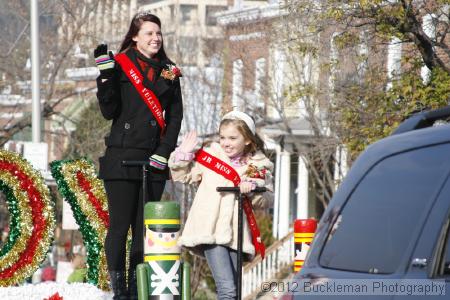 40th Annual Mayors Christmas Parade 2012\nPhotography by: Buckleman Photography\nall images ©2012 Buckleman Photography\nThe images displayed here are of low resolution;\nReprints available,  please contact us: \ngerard@bucklemanphotography.com\n410.608.7990\nbucklemanphotography.com\nFile Number - 2241.jpg