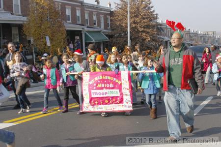 40th Annual Mayors Christmas Parade 2012\nPhotography by: Buckleman Photography\nall images ©2012 Buckleman Photography\nThe images displayed here are of low resolution;\nReprints available,  please contact us: \ngerard@bucklemanphotography.com\n410.608.7990\nbucklemanphotography.com\nFile Number - 5396.jpg