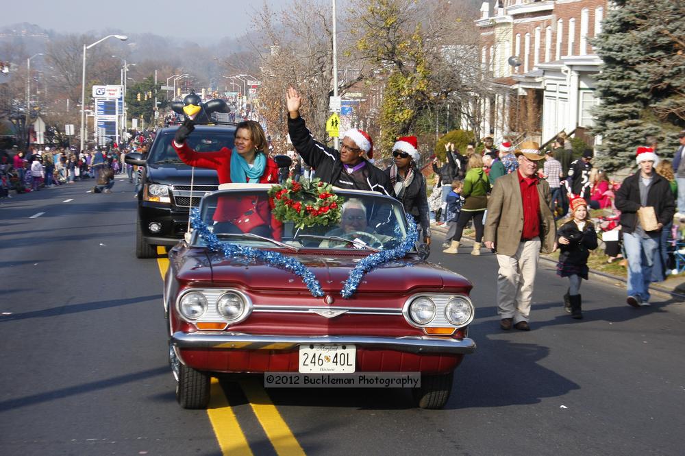 40th Annual Mayors Christmas Parade 2012\nPhotography by: Buckleman Photography\nall images ©2012 Buckleman Photography\nThe images displayed here are of low resolution;\nReprints available,  please contact us: \ngerard@bucklemanphotography.com\n410.608.7990\nbucklemanphotography.com\nFile Number - 5416.jpg