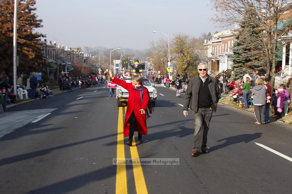 40th Annual Mayors Christmas Parade 2012\nPhotography by: Buckleman Photography\nall images ©2012 Buckleman Photography\nThe images displayed here are of low resolution;\nReprints available,  please contact us: \ngerard@bucklemanphotography.com\n410.608.7990\nbucklemanphotography.com\nFile Number - 5419.jpg