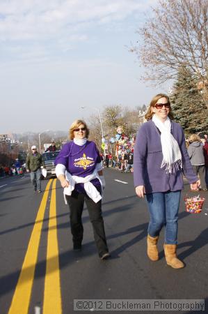 40th Annual Mayors Christmas Parade 2012\nPhotography by: Buckleman Photography\nall images ©2012 Buckleman Photography\nThe images displayed here are of low resolution;\nReprints available,  please contact us: \ngerard@bucklemanphotography.com\n410.608.7990\nbucklemanphotography.com\nFile Number - 5500.jpg