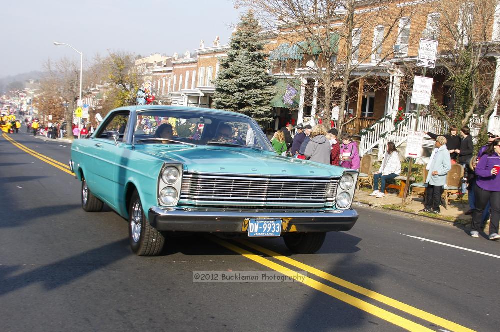 40th Annual Mayors Christmas Parade 2012\nPhotography by: Buckleman Photography\nall images ©2012 Buckleman Photography\nThe images displayed here are of low resolution;\nReprints available,  please contact us: \ngerard@bucklemanphotography.com\n410.608.7990\nbucklemanphotography.com\nFile Number - 5507.jpg