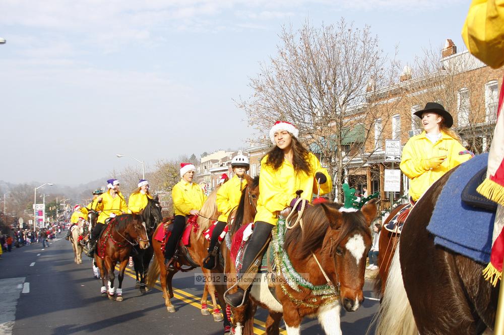 40th Annual Mayors Christmas Parade 2012\nPhotography by: Buckleman Photography\nall images ©2012 Buckleman Photography\nThe images displayed here are of low resolution;\nReprints available,  please contact us: \ngerard@bucklemanphotography.com\n410.608.7990\nbucklemanphotography.com\nFile Number - 5523.jpg