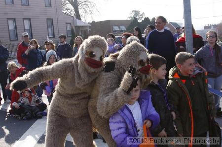 40th Annual Mayors Christmas Parade 2012\nPhotography by: Buckleman Photography\nall images ©2012 Buckleman Photography\nThe images displayed here are of low resolution;\nReprints available,  please contact us: \ngerard@bucklemanphotography.com\n410.608.7990\nbucklemanphotography.com\nFile Number - 5551.jpg