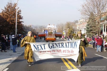 40th Annual Mayors Christmas Parade 2012\nPhotography by: Buckleman Photography\nall images ©2012 Buckleman Photography\nThe images displayed here are of low resolution;\nReprints available,  please contact us: \ngerard@bucklemanphotography.com\n410.608.7990\nbucklemanphotography.com\nFile Number - 5554.jpg